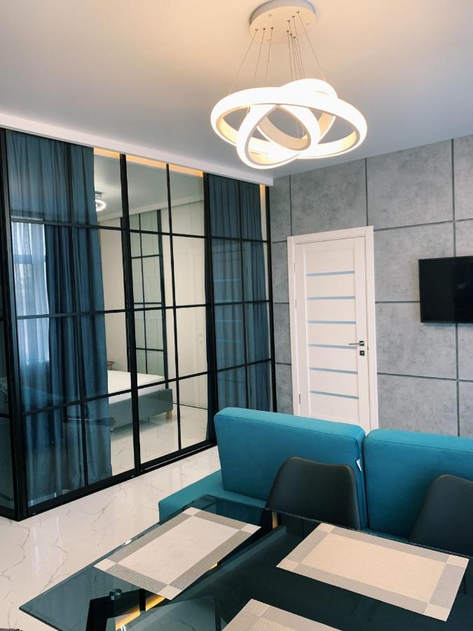 Sunny Apartment 5 Οδησσός Εξωτερικό φωτογραφία